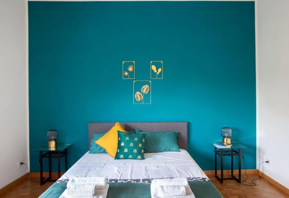 Home Bernadette Rome Luaran gambar